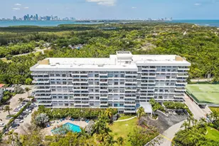155 Ocean Ln, Key Biscayne, FL 33149 - Photo 33