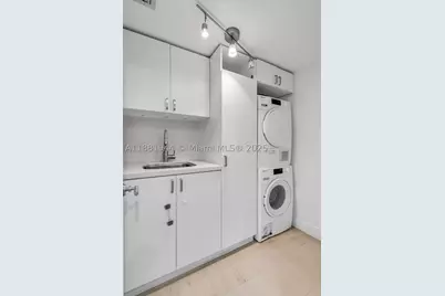 155 Ocean Lane #300, Key Biscayne, FL 33149 - Photo 25