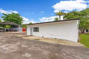 12750 SW 197th, Miami, FL 33196 - Photo 35