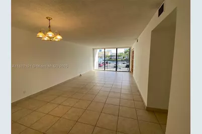 200 Leslie #228, Hallandale Beach, FL 33009 - Photo 3