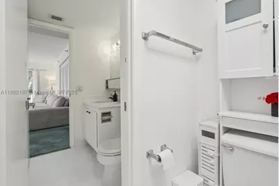 1345 West #304, Miami Beach, FL 33139 - Photo 11