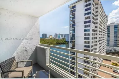 2670 E Sunrise #1103, Fort Lauderdale, FL 33304 - Photo 13