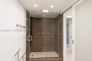 251 Crandon, Key Biscayne, FL 33149 - Photo 19