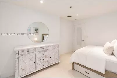 251 Crandon #227, Key Biscayne, FL 33149 - Photo 25