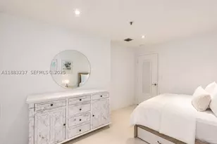 251 Crandon, Key Biscayne, FL 33149 - Photo 25