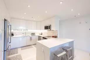 251 Crandon, Key Biscayne, FL 33149 - Photo 3