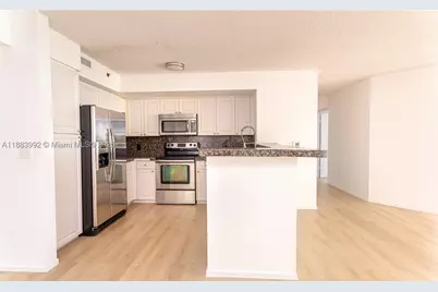 19601 E Country Club #7308, Aventura, FL 33180 - Photo 5