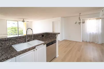 19601 E Country Club #7308, Aventura, FL 33180 - Photo 7