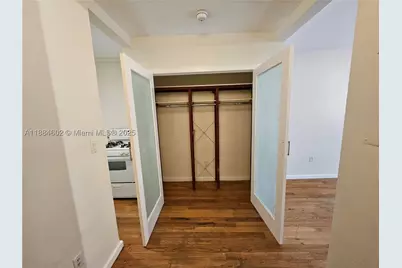 745 13th #16, Miami Beach, FL 33139 - Photo 9