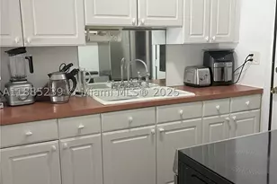 1395 NE 167th, Miami, FL 33162 - Photo 5