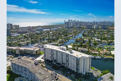 401 Golden Isles #908, Hallandale Beach, FL 33009 - Photo 15