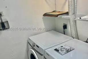1300 W 53rd, Hialeah, FL 33012 - Photo 15