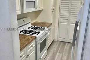 1300 W 53rd, Hialeah, FL 33012 - Photo 7