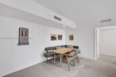 159 NE 6th #3302, Miami, FL 33132 - Photo 13