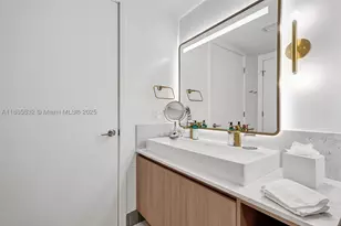 159 NE 6th, Miami, FL 33132 - Photo 23