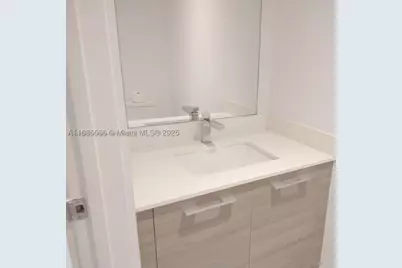 1300 S Miami #2208, Miami, FL 33130 - Photo 9