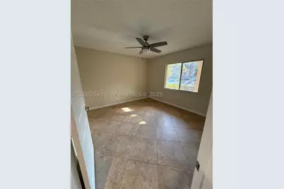 900 SW 142nd #101L, Pembroke Pines, FL 33027 - Photo 7