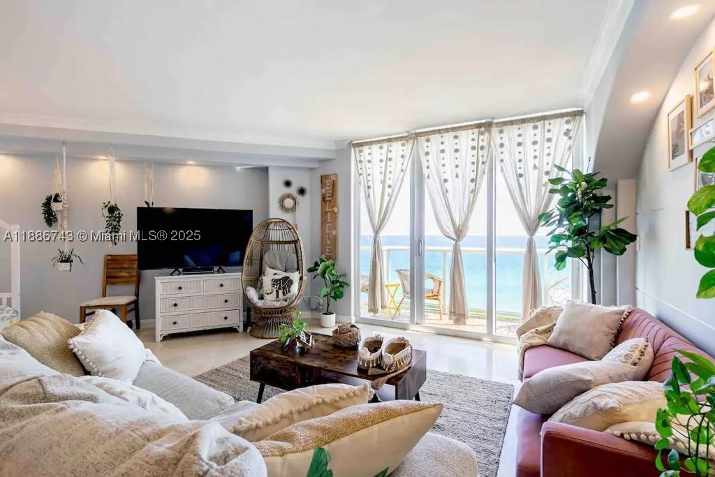 3901 S Ocean #14L - 3901 S Ocean #14L, Hollywood, FL 33019 Luxury Property | Jose Angel Pina