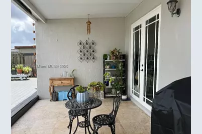 18247 NW 88th, Hialeah, FL 33018 - Photo 41