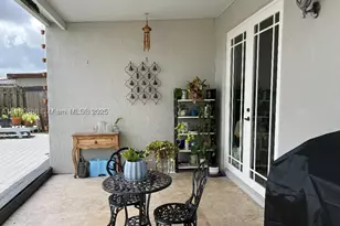 18247 NW 88th, Hialeah, FL 33018 - Photo 41