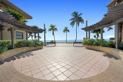 314 New Hampshire #23, Hollywood, FL 33019 - Photo 5