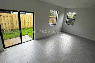 285 SW 159th, Pembroke Pines, FL 33027 - Photo 7