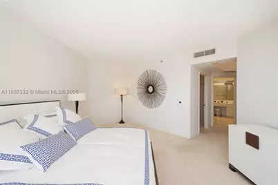 2000 Island #1002, Aventura, FL 33160 - Photo 11