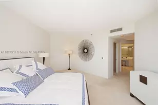 2000 Island, Aventura, FL 33160 - Photo 11