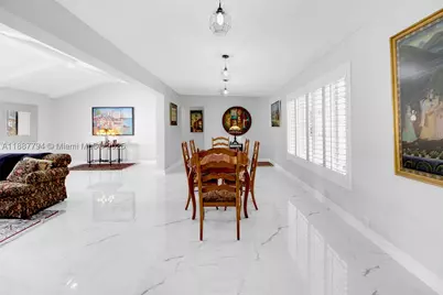 1110 Wallace, Coral Gables, FL 33134 - Photo 9