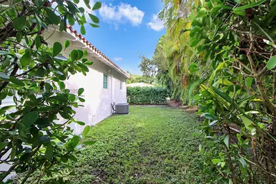 1110 Wallace, Coral Gables, FL 33134 - Photo 31
