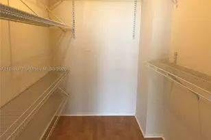 1000 Parkview, Hallandale Beach, FL 33009 - Photo 13