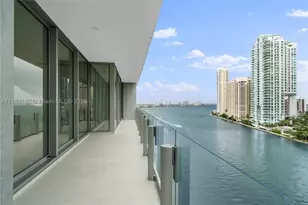 300 Biscayne Blvd, Miami, FL 33131 - Photo 31
