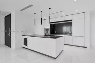300 Biscayne Blvd, Miami, FL 33131 - Photo 5