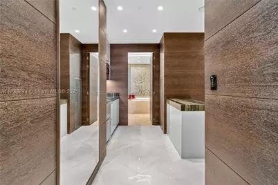 [Address not provided], Bal Harbour, FL 33154 - Photo 21
