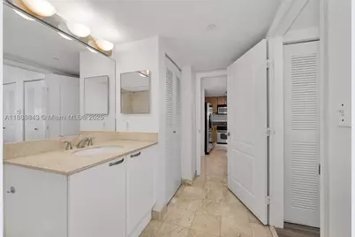 2101 Brickell #905, Miami, FL 33129 - Photo 15