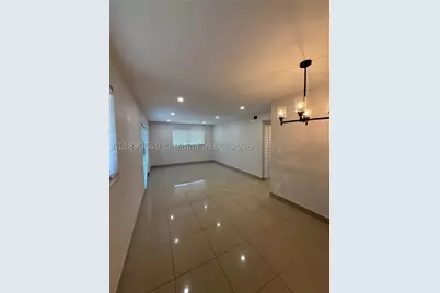100 SE 5th #1, Hallandale Beach, FL 33009 - Photo 15