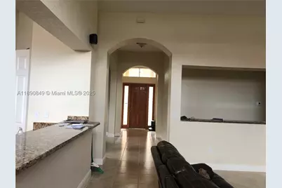 18721 SW 291st, Homestead, FL 33030 - Photo 9