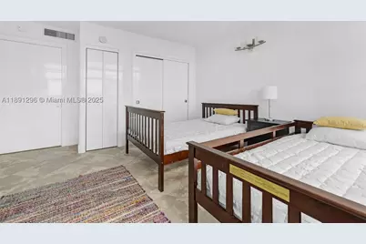 5838 Collins #11B, Miami Beach, FL 33140 - Photo 13