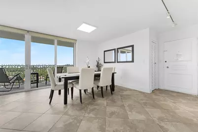 5838 Collins #11B, Miami Beach, FL 33140 - Photo 19