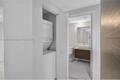 1010 SW 2nd #603, Miami, FL 33130 - Photo 19