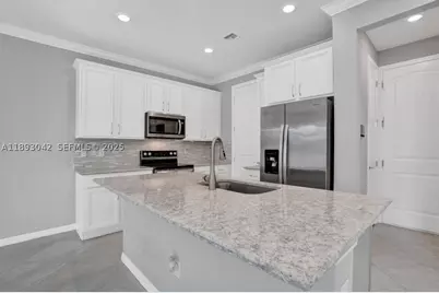 1422 Silk Oak, Hollywood, FL 33021 - Photo 13