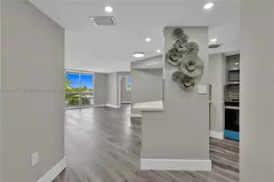 5880 Collins, Miami Beach, FL 33140 - Photo 1