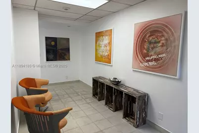 299 Alhambra #212, Coral Gables, FL 33134 - Photo 3