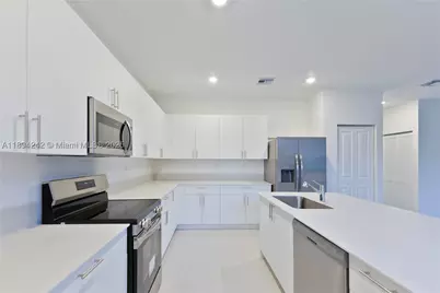 13203 SW 188th, Miami, FL 33177 - Photo 23