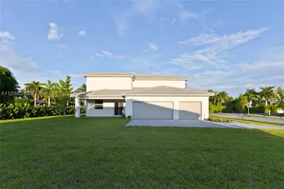 13203 SW 188th, Miami, FL 33177 - Photo 3