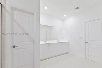 13203 SW 188th, Miami, FL 33177 - Photo 43