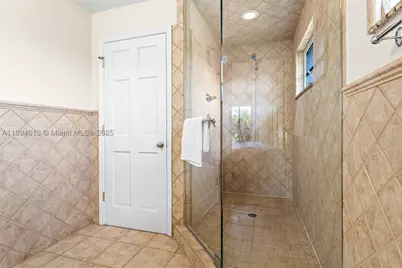 12 NE 26th, Wilton Manors, FL 33305 - Photo 19
