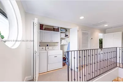 12 NE 26th, Wilton Manors, FL 33305 - Photo 23