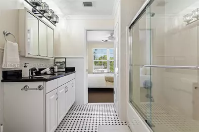 12 NE 26th, Wilton Manors, FL 33305 - Photo 13