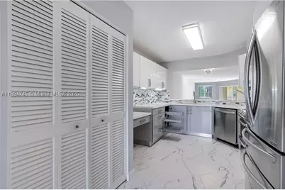 7440 Granville #213, Tamarac, FL 33321 - Photo 9